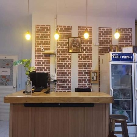 Sun House Bkk Ξενοδοχείο Μπανγκόκ Εξωτερικό φωτογραφία