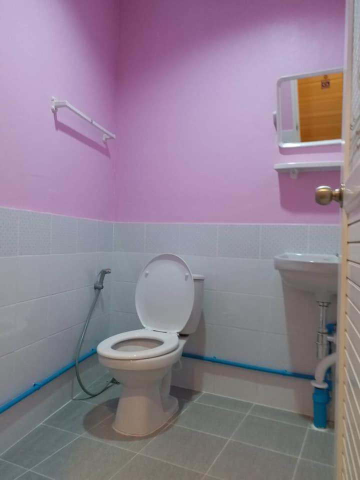 Sun House Bkk Ξενοδοχείο Μπανγκόκ Εξωτερικό φωτογραφία